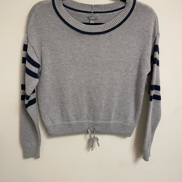 Aerie Cropped Sweater Size M - Picture 1 of 4